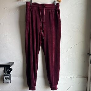 Laundry by Shelli Segal Velour Burgundy Merlot‎ Joggers Size M Loungewear Comfy